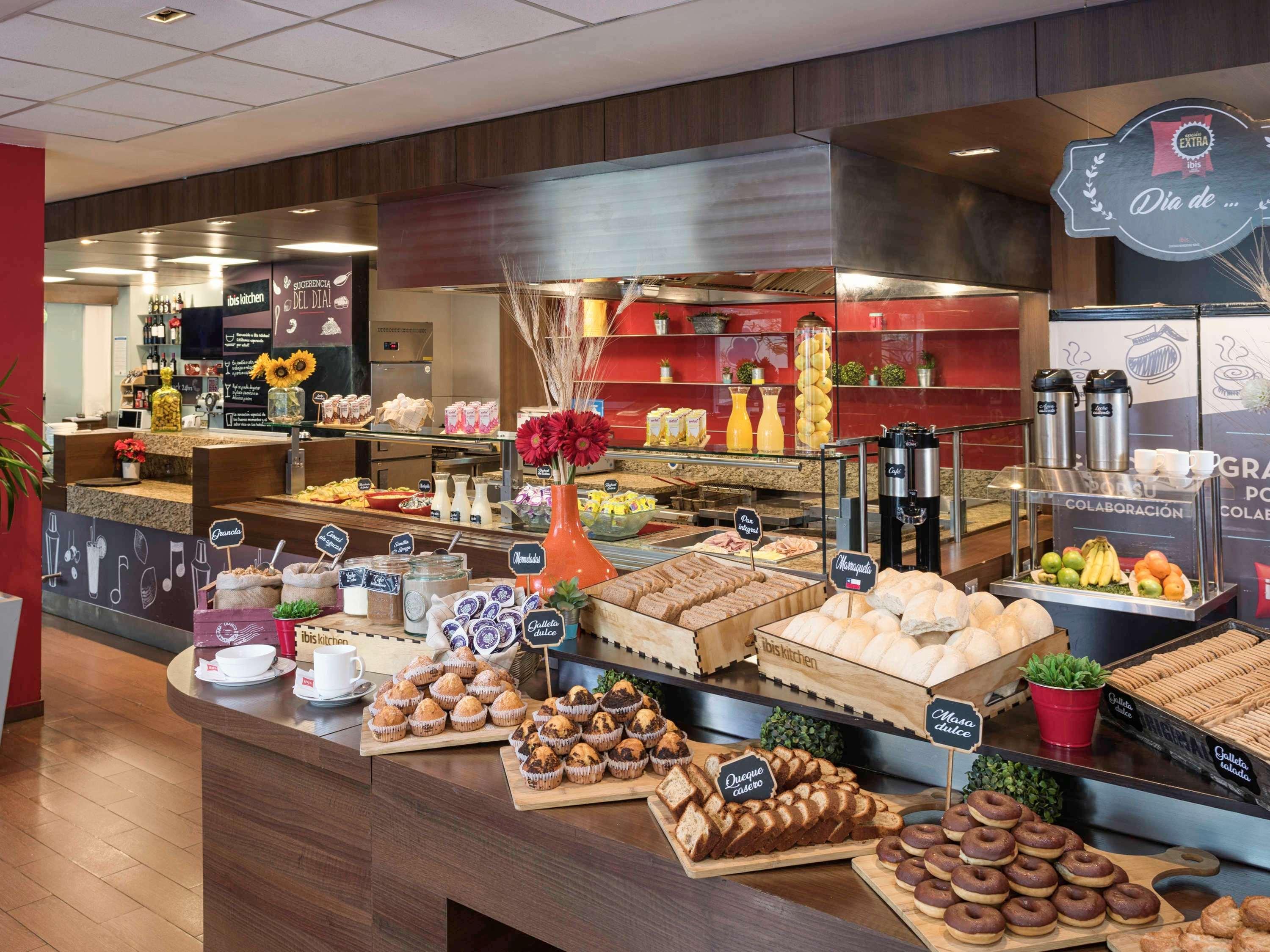 Ibis Santiago Las Condes Eksteriør billede